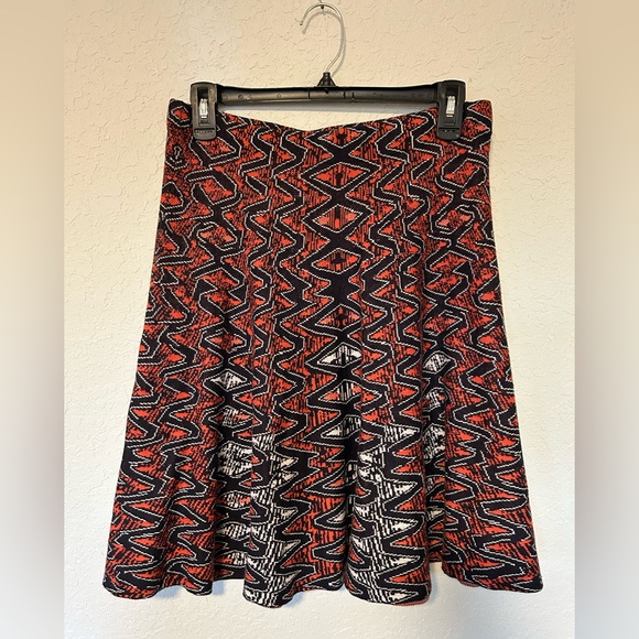 NIC+ZOE Dresses & Skirts - NIC+ZOE Vibrant Red and Black A-Line Knit A-Line, Tribal Inspired Print Size S